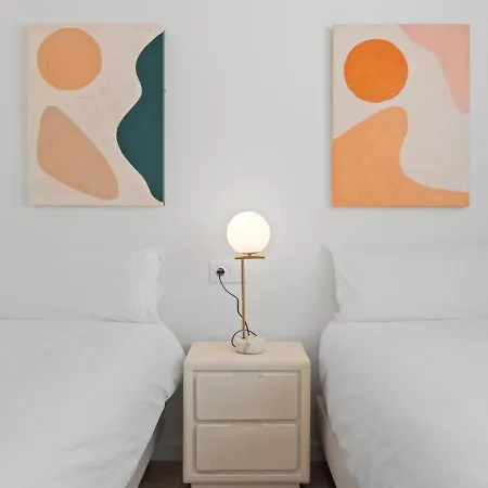 Apartmán Acqua Gardens Cancelada - Pool, Gym And Co-working, Walk To